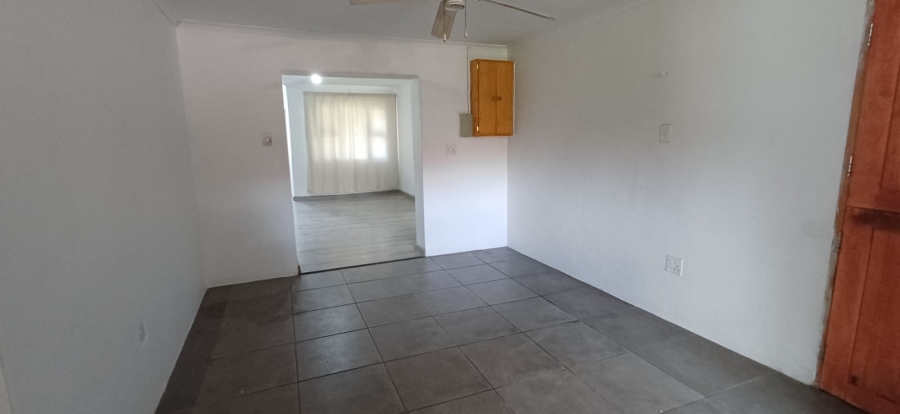 2 Bedroom Property for Sale in Loch Athlone Free State